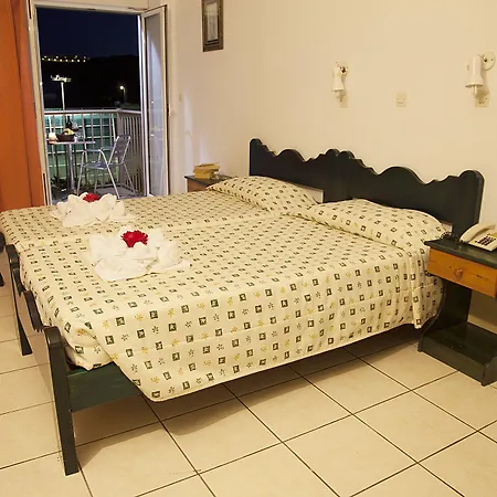 Athinoula 2* 케팔로스