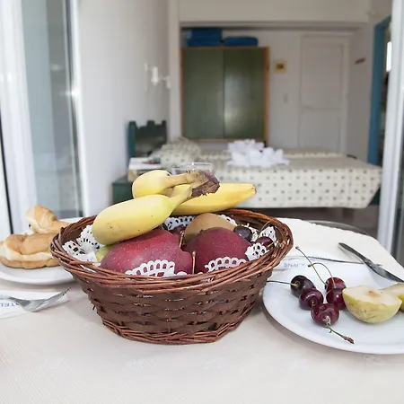 Athinoula 2* 케팔로스