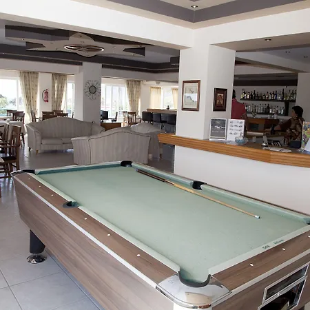 Athinoula 케팔로스