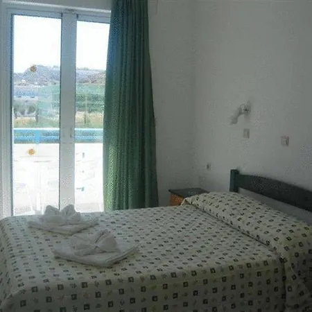 Athinoula Hotel