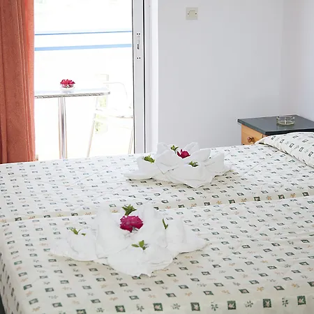 Hotel Athinoula