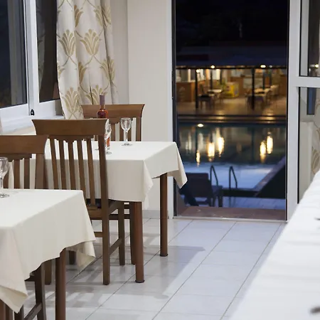 Athinoula Hotel Kéfalos