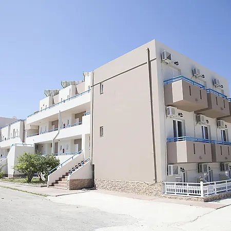 Athinoula Hotel 2*