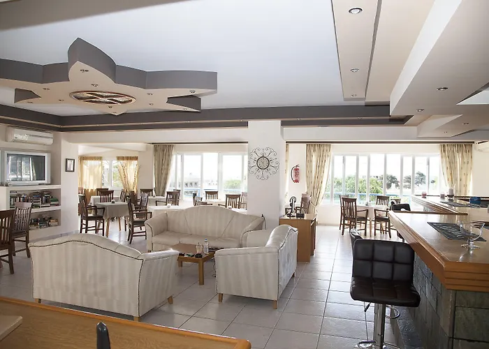 Athinoula Hotel