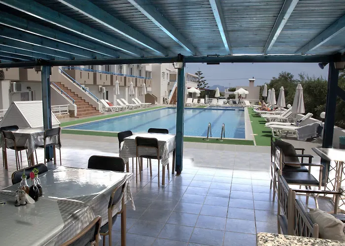 Hotel Athinoula 2*