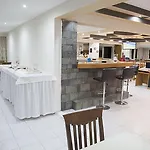 Athinoula Hotell