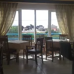 Athinoula Hotell 2*